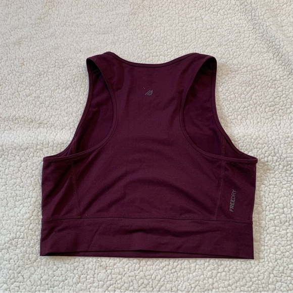 Eddie Bauer Sports Cropped Tank Top - Picture 2 of 6